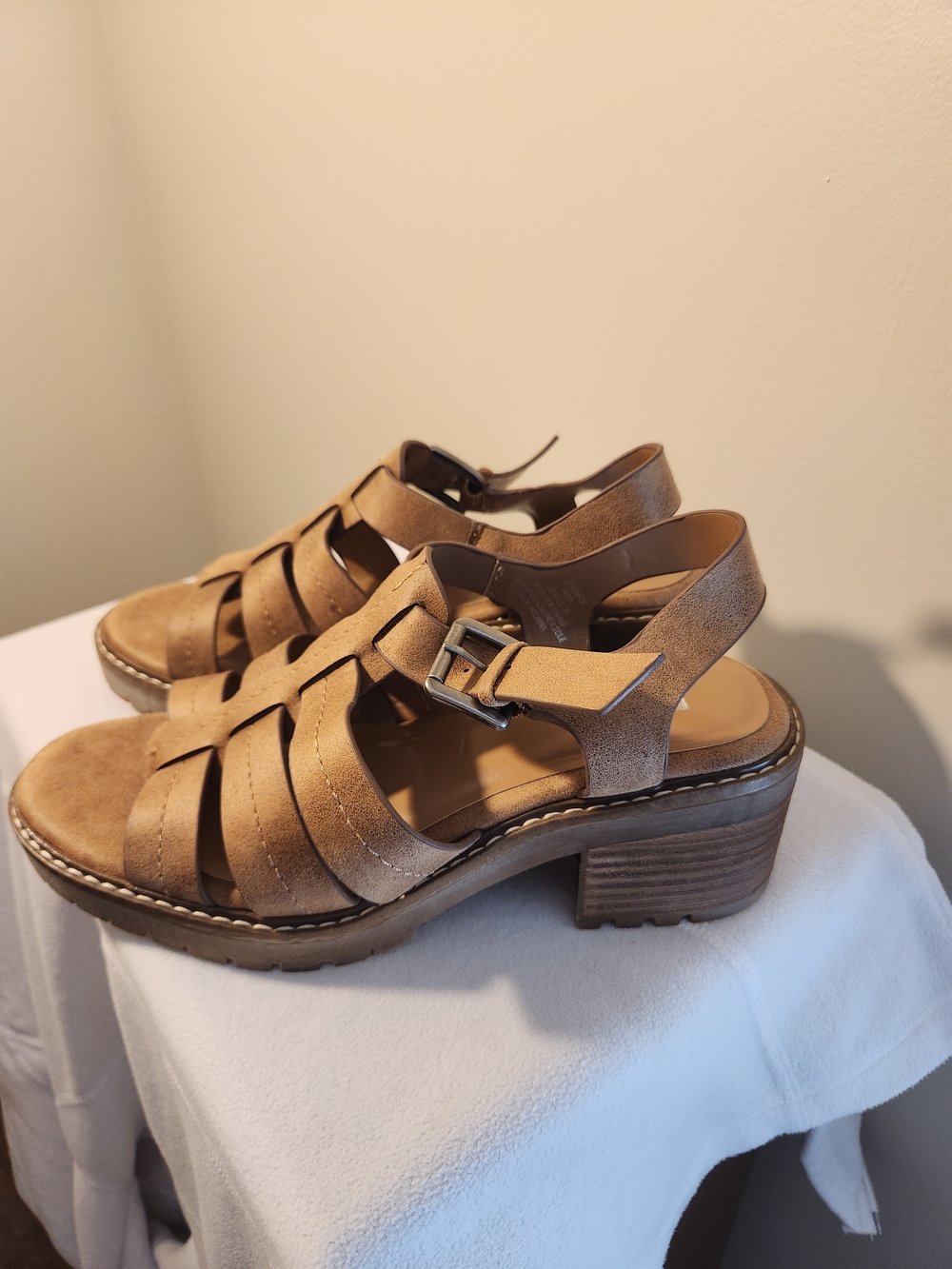 Women's Tan Strappy Low Block Heel Sandals